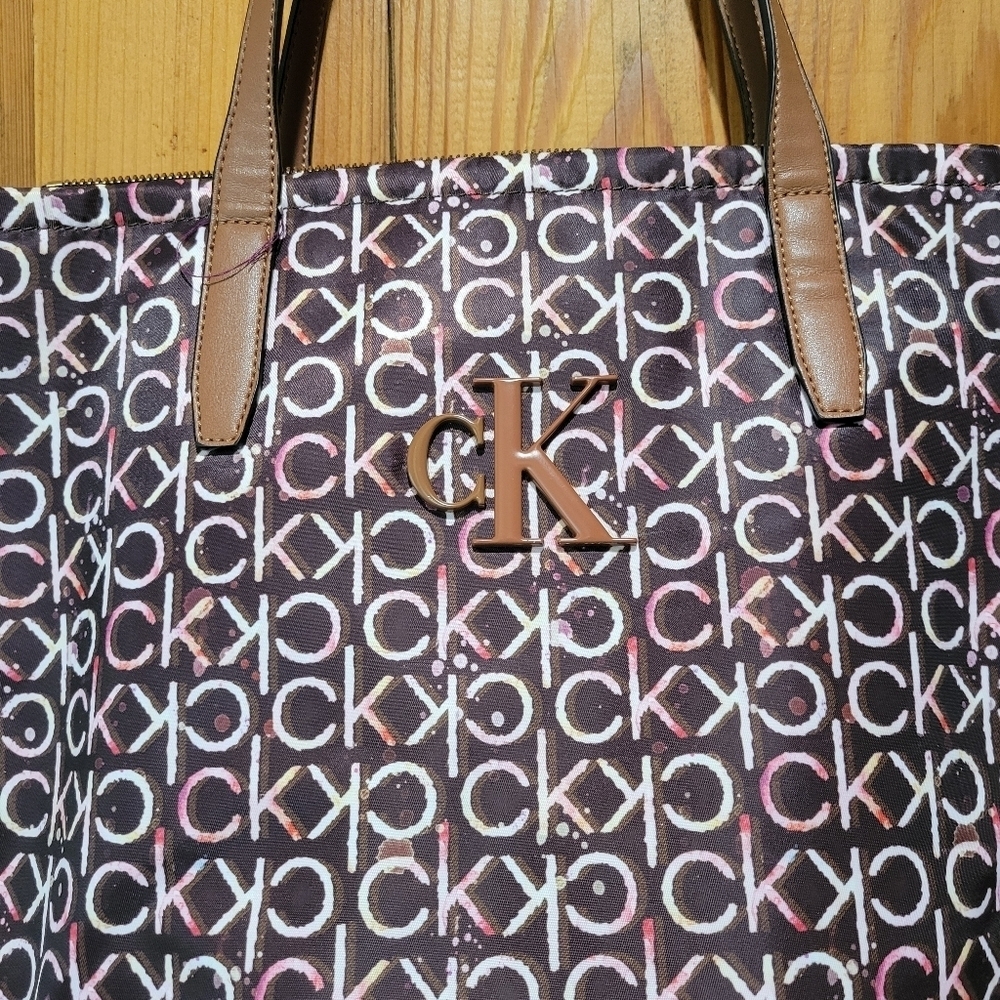 Calvin Klein Women's Monogram Tote Bag - Black and Brown - Picture 3 of 10